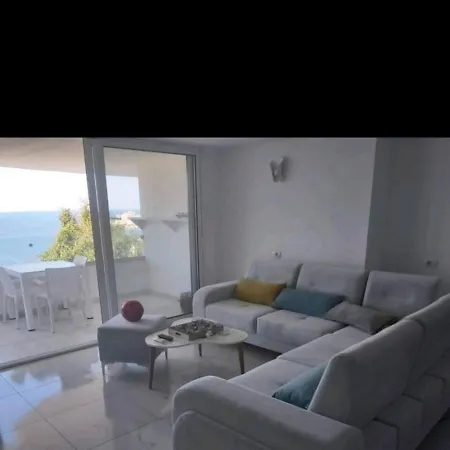 Appartement Saranda *